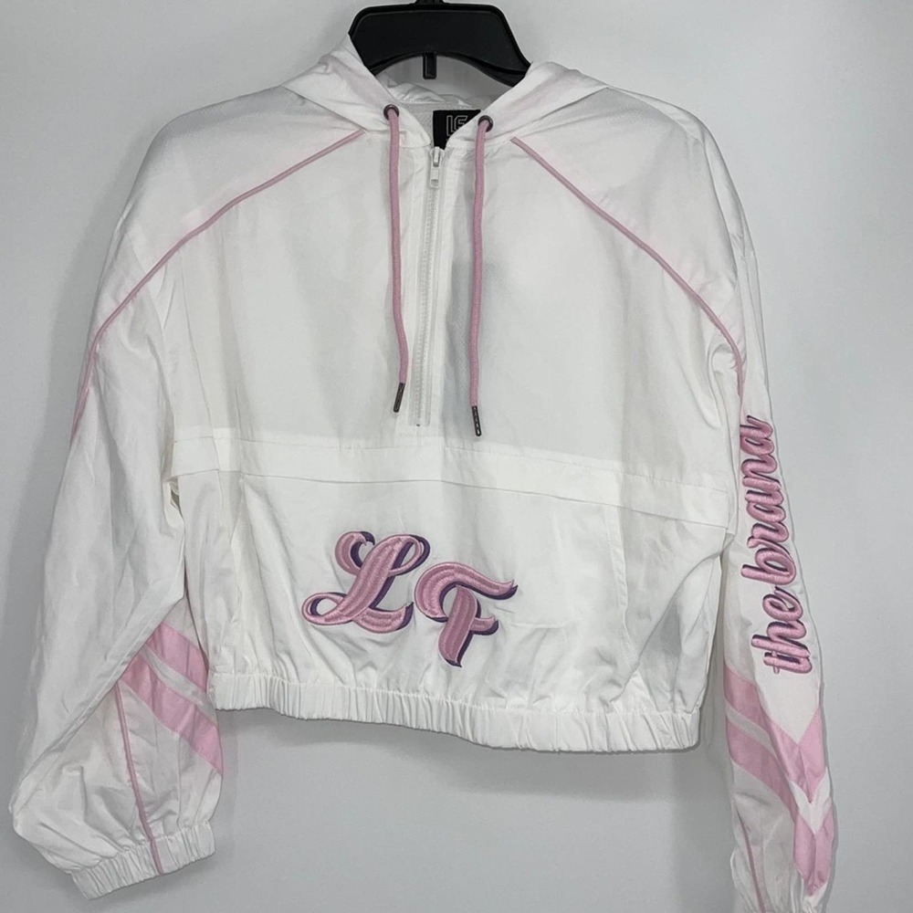 LF THE BRAND WHITE WITH PINK EMBROIDERING WINDBREAKER MEDIUM